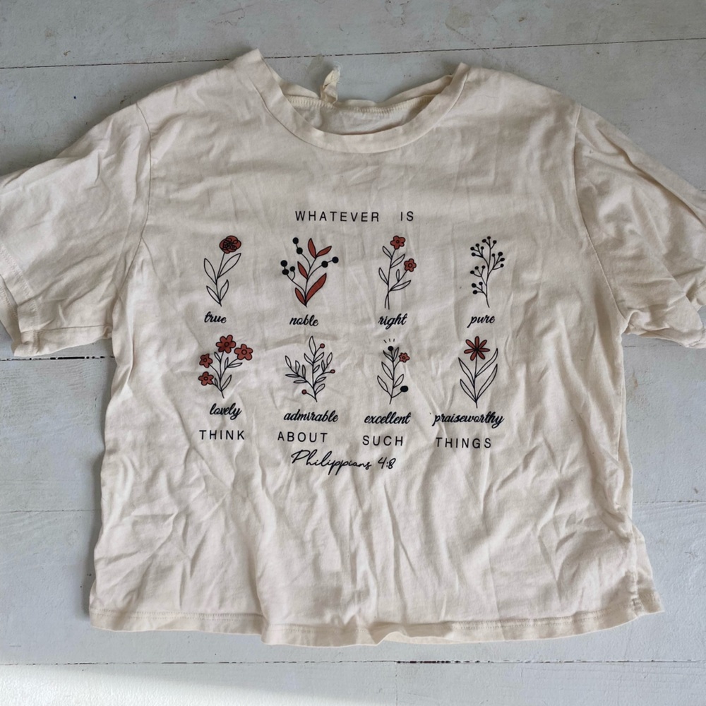 Women’s Philippians 4:8 Cropped Shirt